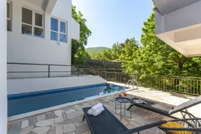 Villa Green Castle - Image 3