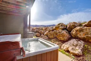 High-End Huntsville Condo w/ Private Hot Tub! - Image 2