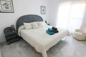 Timon Beach House! - Beach 70m | Pool | Parking - Image 2