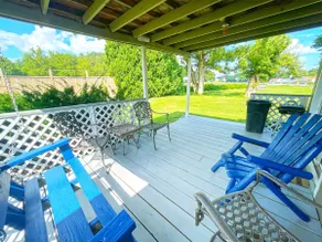 Vineyard View Homestead - Image 2
