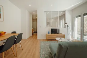 Courtyard Oporto Design Apartment C With Terrace - Image 2