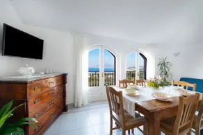 SorrentoVibes - Sea view Rooftop Apartment with Jacuzzi & Garden - Image 5