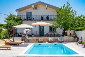 Villa Little Paradise mit privatem Pool, 4 Schlafzimmern, 2 Wohnbereichen, 3 km vom Strand in Marina entfernt - Image 5