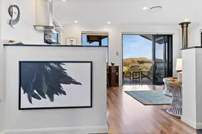 Affinity Luxury Studio with Spa and Amazing Views - Image 5