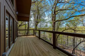 Norfolk Cabin (Boat Slip Included) - Image 3