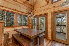 Norfolk Cabin (Boat Slip Included) - Image 4