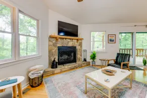 Updated Home w/ Private Hot Tub & Mtn Views! - Image 4
