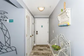 Beautifully renovated, cozy condo with Gulf View! - Image 4