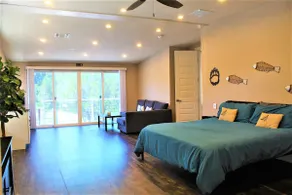 The Den - Family friendly, Close to Fiesta Texas, SeaWorld, Riverwalk and more - Image 3