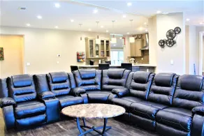 The Den - Family friendly, Close to Fiesta Texas, SeaWorld, Riverwalk and more - Image 2