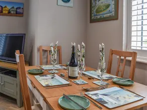 The Boat House At Tides Reach - Image 3