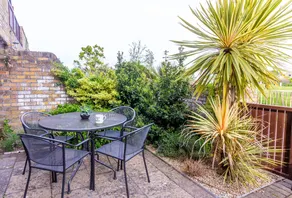 GuestReady - Sea View Flat - Image 4
