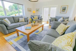 Spacious rural house for 10, close to the beach - Image 4