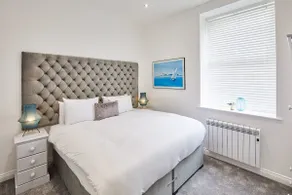 Host & Stay - The Connell - Image 4