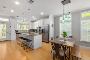 Boatyard Oasis - Modern Charm - Mins to Downtown - Image 5