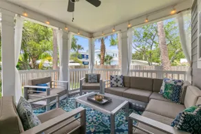 Boatyard Oasis - Modern Charm - Mins to Downtown - Image 3