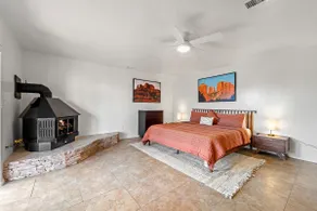 Uptown Walk-Out Basement w/Ultimate Views/ HotTub - Image 4