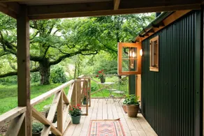 Cosy cute cabin | Large veranda | Outdoor bath - Image 5