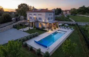 Villa Pi con piscina riscaldata vicino a Tinjan - Image 2
