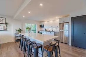 Suite #2 in The Heart Of Beamsville’s Wine Route - Image 3