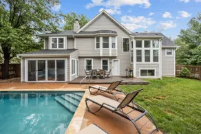 Spacious 5-Bed Home with Pool in Overland Par! 27 - Image 2