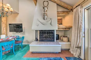 Eclectic Home w/ Deck: 4 Miles to Ski Cloudcroft! - Image 5