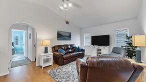 Quiet Deep Creek 3 Bedroom Private Pool Home - Image 3