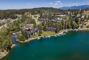 Eigentumswohnung mit herrlicher Aussicht und direkt zugänglicher Terrasse – renoviertes Studio am Wasser in Marina Cay - Image 5