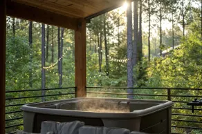 Chalet mit privatem Pool, Terrasse und Grill | Flussblick - Image 2