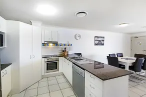 Pacific on Coolum Holiday Apt - Image 3