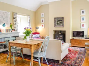 Rose Cottage - Image 3
