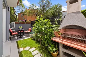 Holiday Home Sea - Beautiful Garden, Sea View - Image 1