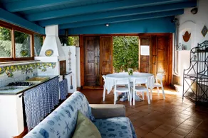 Villa with Sea View Pool - Image 4