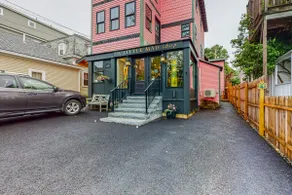 Walk 2 restaurant/shop/TwnPicklbll/Fncd Yard/decks - Image 2