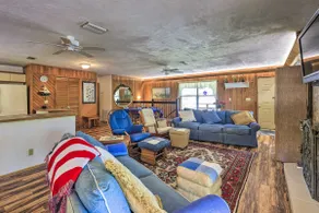 Charming Abode w/ Dock on the Suwannee River - Image 4
