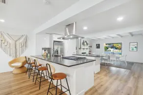 Ferienhaus mit Garten und Grill | Stadtblick - Image 3