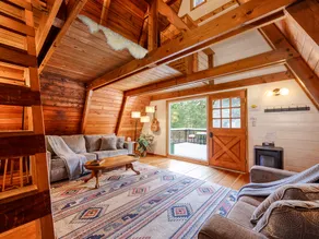 The Easy A Cabin in Rocky Point, Oregon - Image 3