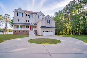Lake Wateree Waterfront Retreat - 6BR w/ Dock, Kayaks, Firepit and Game Room - Image 5
