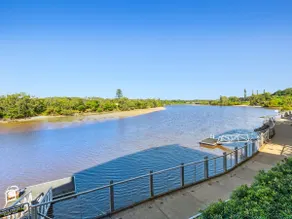 Sunset Waters Creekfront Apartment - Image 4