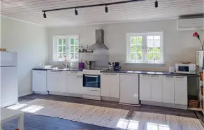Belle maison de 3 chambres à Hishult - Image 5