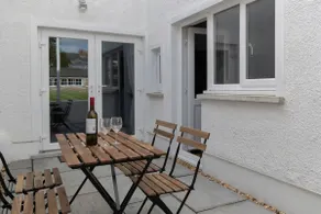 Falcon House - Image 3