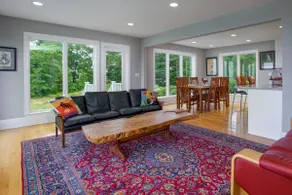 Bayfront Gem w/ Amazing Water Views + Pond! - Image 4