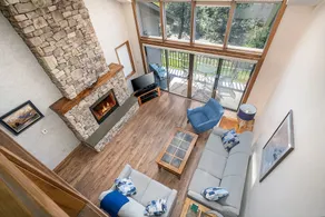 Stunning views of the lake, balcony & fireplace - Image 5