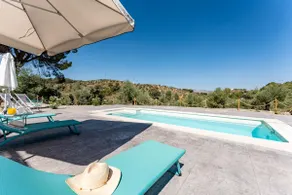 Country House 'Cortijo La Zahurdilla' with Mountain Views, Private Pool, Wi-Fi & Garden - Image 2