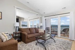 Beachside 329 Waterfront Condo - Image 3