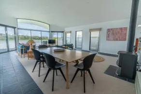 Absolute waterfront beach house - Image 5