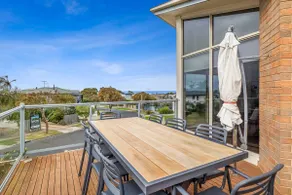 Seaview Haven: Pet Friendly - Image 2