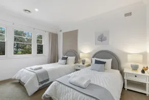 Leafy Lamrock Cosy 3 bedroom home Near CBD - Image 5