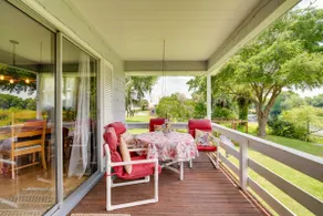 Docks + Balcony: Peaceful River Abode in Dunnellon - Image 2