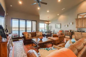 Top-Floor Lake-View Condo w/ Boat Dock Access - Image 3